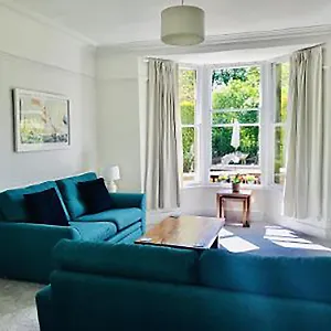 Ivy Holiday home
